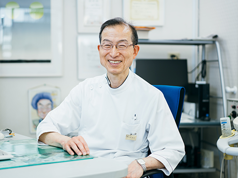 荻野高敏 理事長